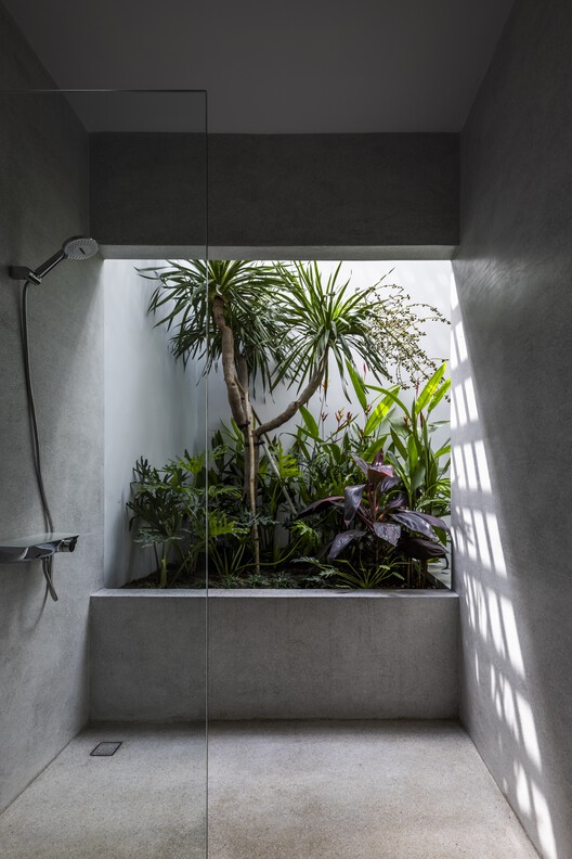 R07 House / 23o5Studio - Фотография интерьера, ванная комната