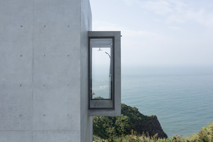 Cliff Café and Tower House / TAO - Trace Architecture Office - Экстерьерная фотография, окна