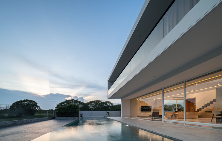 Sunset House / Полтора архитектора - Экстерьерная фотография, фасад