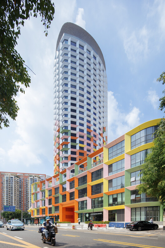 Шэньчжэньский женский и детский центр / MVRDV - фотография экстерьера, окна, фасад