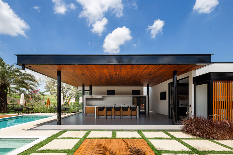 Terras House / Taguá Arquitetura - Экстерьерная фотография, двор, патио
