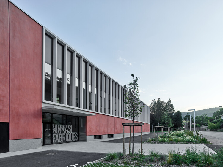 Ninkasi Factory / LFA, Ищу архитектуру - Экстерьерная фотография, фасад, окна