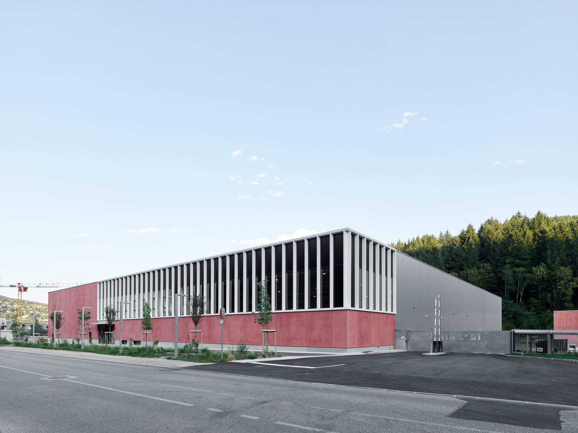 Ninkasi Factory / LFA, Ищу архитектуру