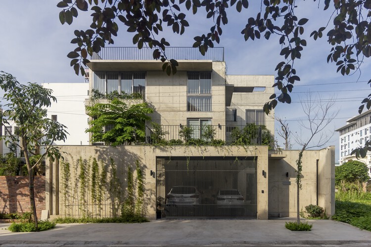 Bắc Giang House / HGAA - Фотография экстерьера, окна, двери, фасад