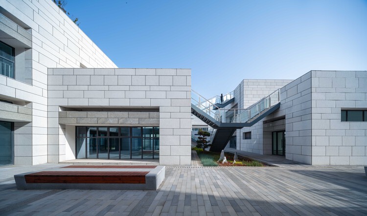 Исследование парка губок в Ухане + Центр для посетителей / Дизайн UAO - Фотография экстерьера, фасад