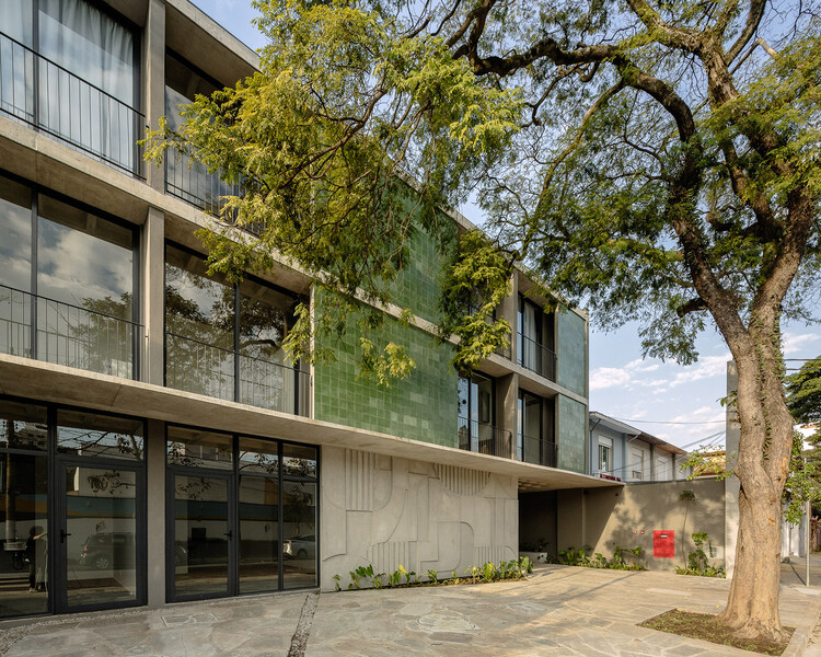 Здание Tico Indiana / Terra e Tuma Arquitetos Associados — фотография экстерьера, окон, фасада