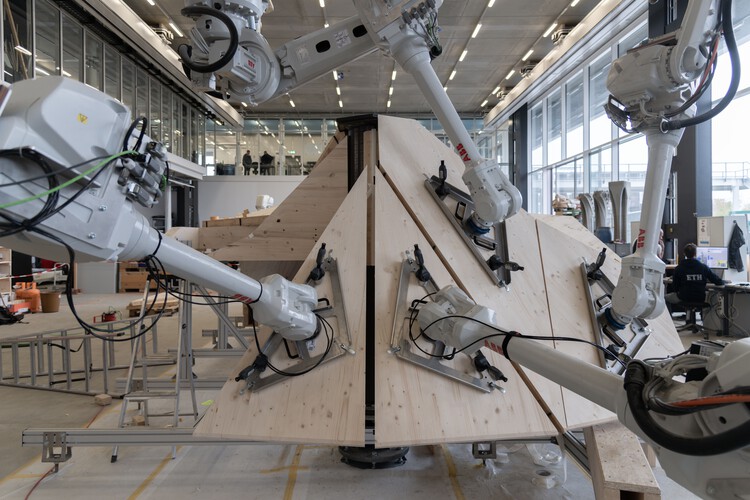 Установка Semiramis / Исследования Грамазио Колера + ETH Zürich + Müller Illien Landschaftsarchitekten + Timbatec Timber Construction Engineers Швейцария + Urban Assets Zug AG – Фотография интерьера