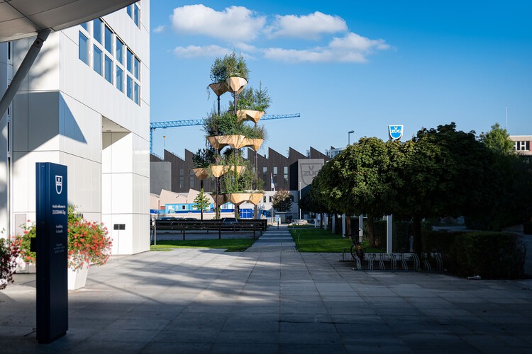 Установка Semiramis / Исследования Грамазио Колера + ETH Zürich + Müller Illien Landschaftsarchitekten + Timbatec Timber Construction Engineers Швейцария + Urban Assets Zug AG - Экстерьерная фотография