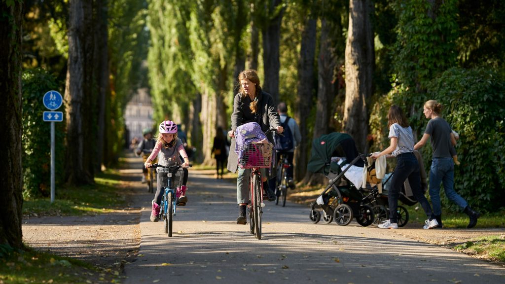 Dezeen Debate рассказывает о «регрессивных» планах Риши Сунака остановить 15-минутные города