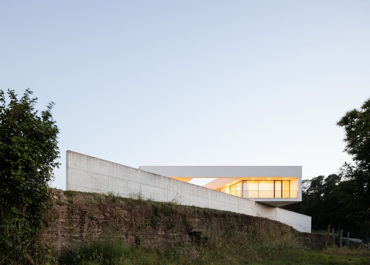 Дом в долине Дору / Logoexisto от Paz da Costa |  Arquitetura + Interiores - Экстерьерная фотография