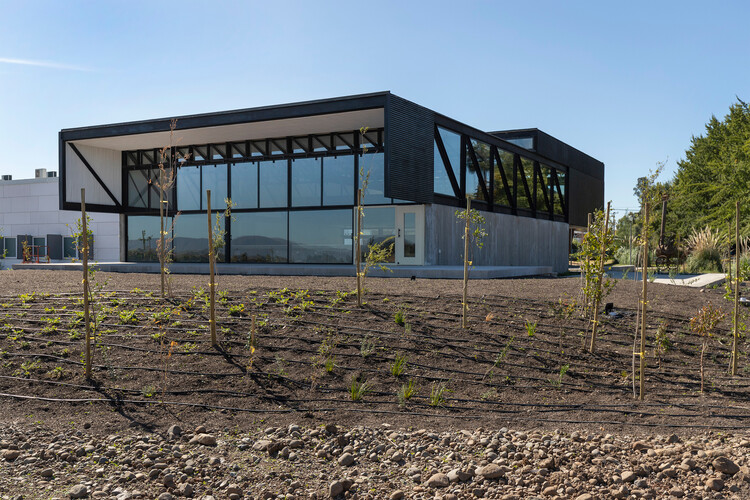 Учебный центр Campus Los Niches / Carreño Sartori Arquitectos - Экстерьерная фотография