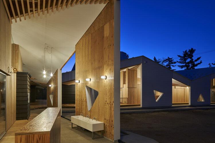 Детский сад YNS Ямайкараси / Takeru Shoji Architects — фотография экстерьера, окна