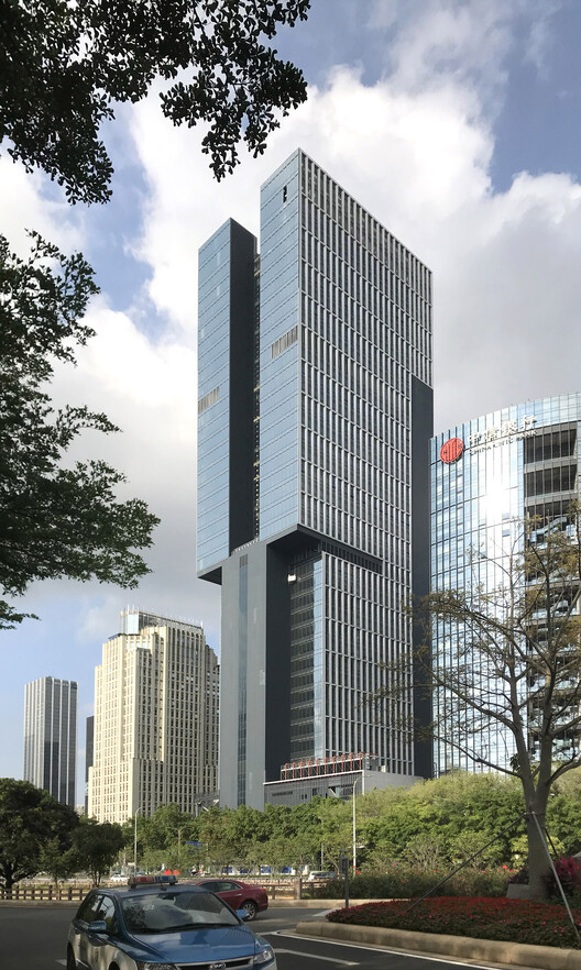 Essence Financial Securities / Rocco Design Architects Associates - Экстерьерная фотография, фасад, городской пейзаж