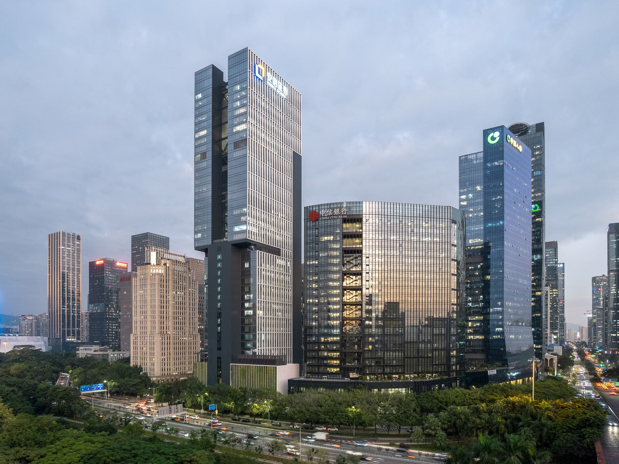 Essence Financial Securities / Rocco Design Architects Associates