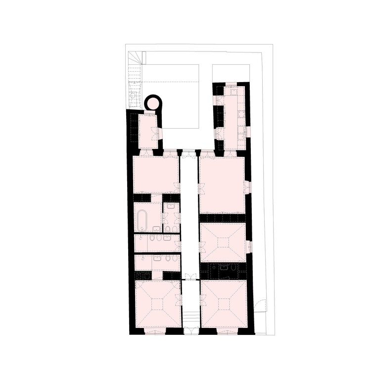 Дом 1923 года.  Urban Hotel / PAr Plataforma de ARquitectura — изображение 20 из 24