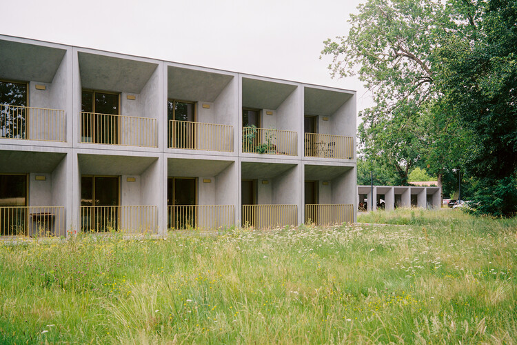 ESID BCC Housing / Faye Architectes & Associes – Экстерьерная фотография, окна, фасад