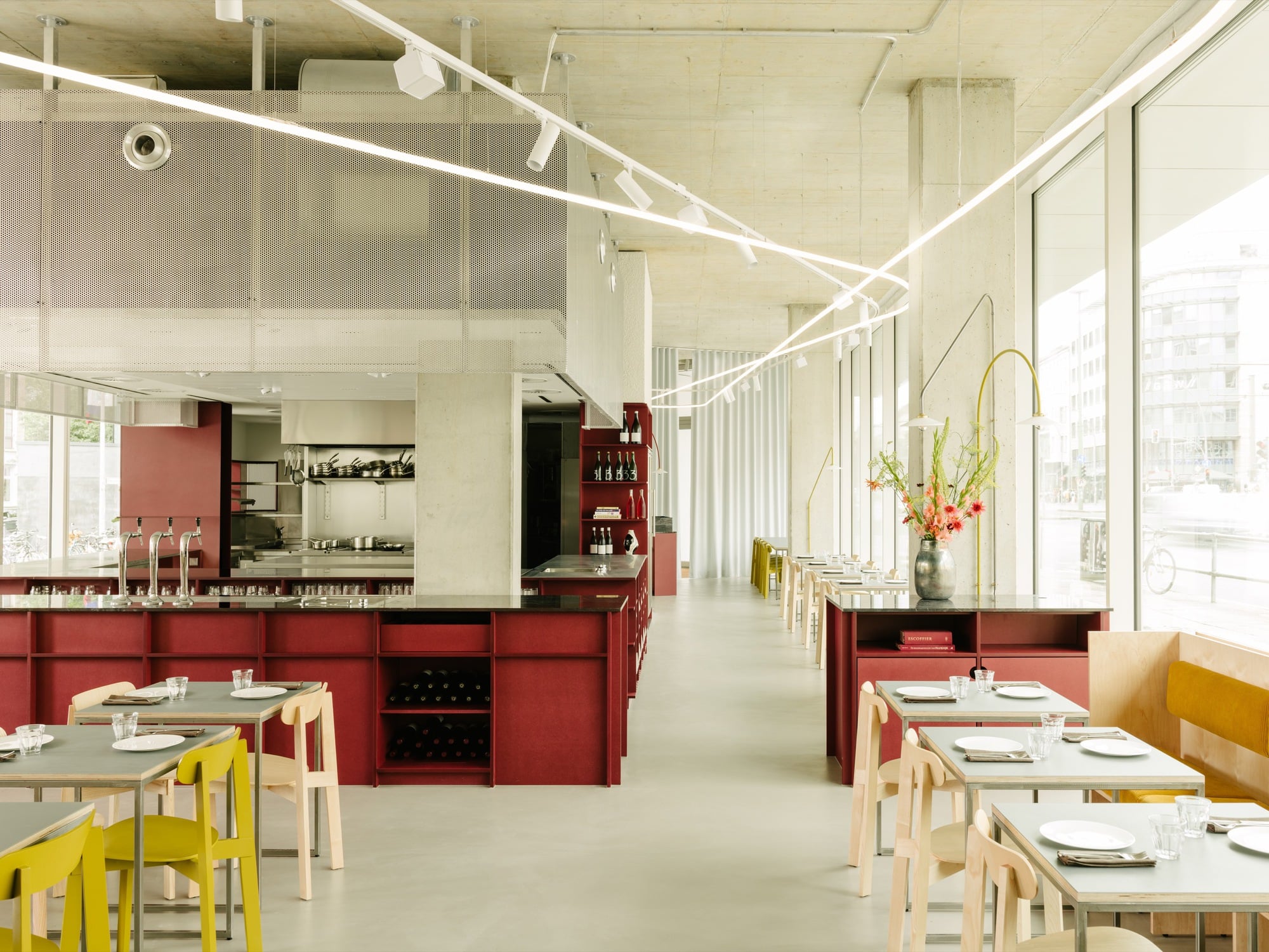 Ресторан REMI / Ester Bruzkus Architekten