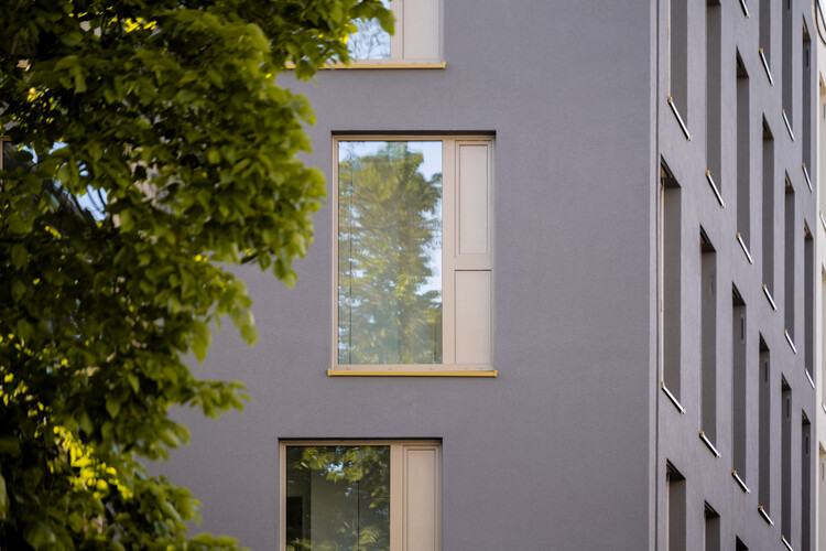 За углом - Студенческий жилой дом в Берлине Oberschöneweide / Sehw Architektur - Фотография экстерьера, окна, фасад