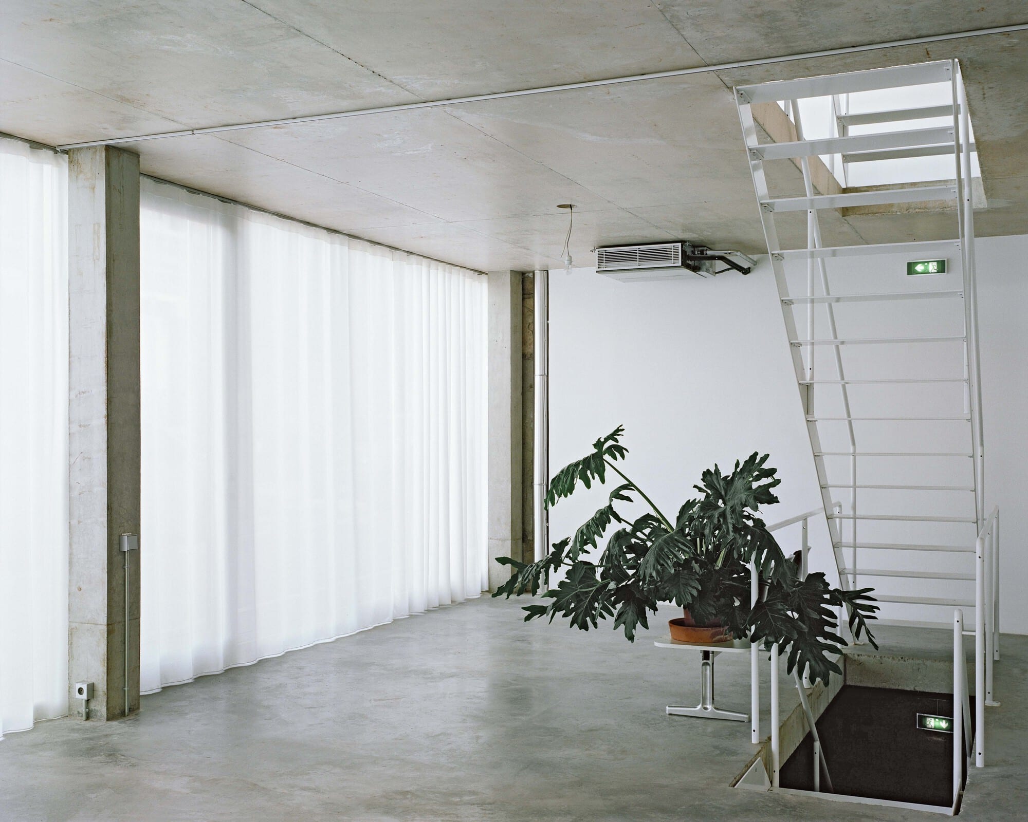 LARL Building / PHD Architects