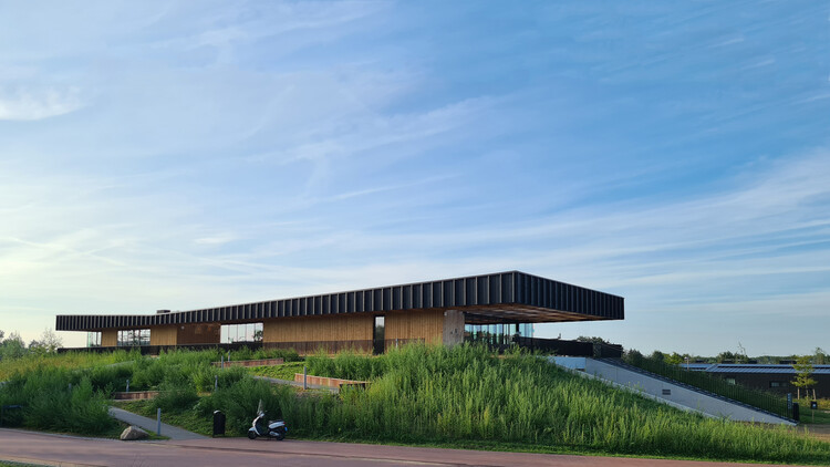 MFA Lakeside Building Brielle / 2by4-architects - Фотография экстерьера, фасад