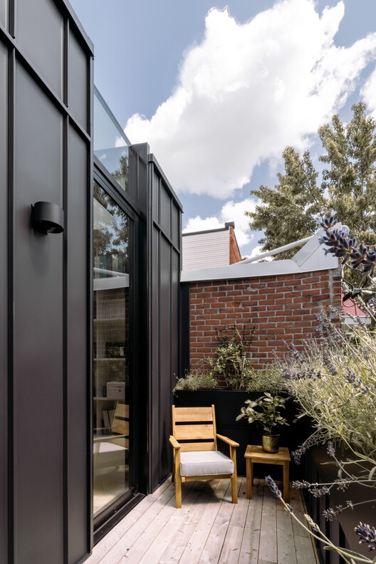 Light Box House / NatureHumaine - Экстерьерная фотография, фасад
