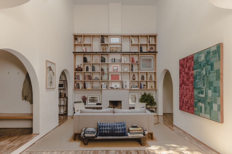 House Y27 / estudio estudio - Фотография интерьера, гостиная, окна