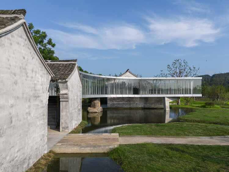 Чайхана на берегу озера / Domain Architects — Фотографии экстерьера
