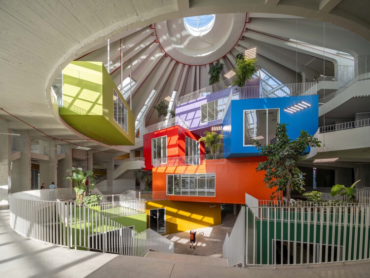 Пирамида Тираны / MVRDV - Фотография интерьера