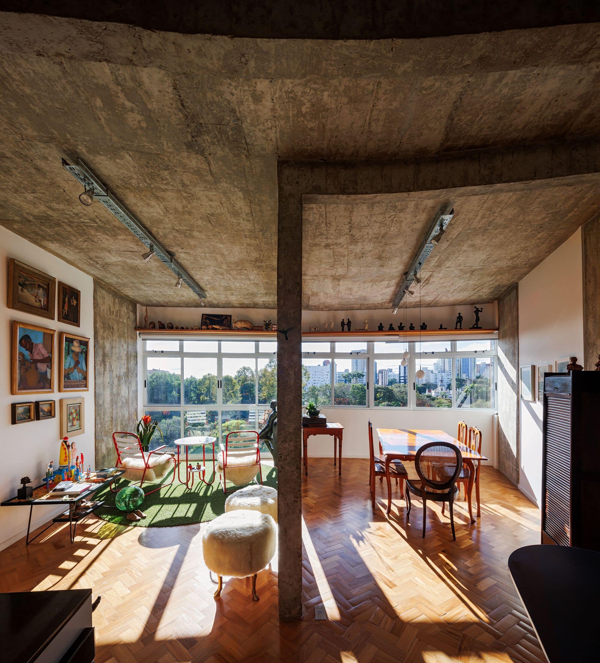 Ремонт квартиры в доме Пилар / Jô Vasconcellos Arquitetos Associados