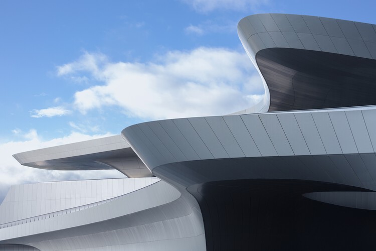 Музей научной фантастики Чэнду / Zaha Hadid Architects - Экстерьерная фотография