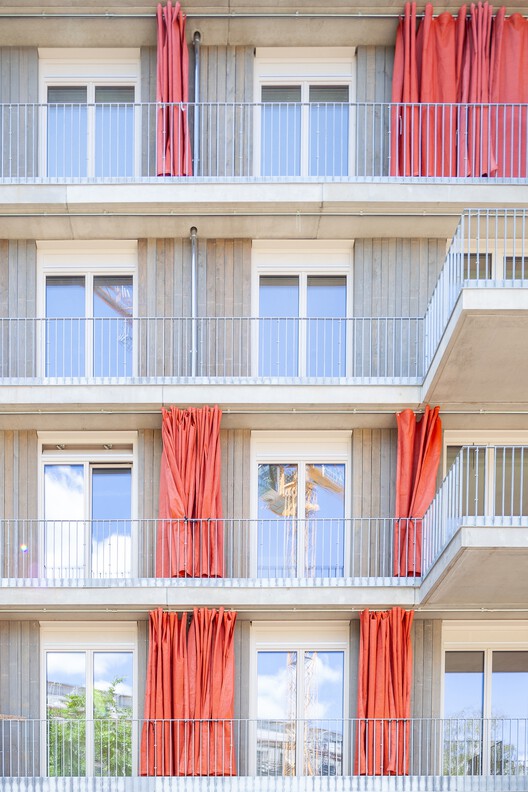 Отделка дома / Praeger Richter Architekten - Фотография интерьера, шкаф, окна, фасад, балкон