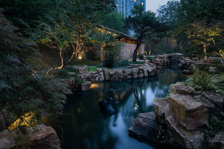 Songming Garden / Atelier VISION - Экстерьерная фотография, Набережная, Лес, Сад