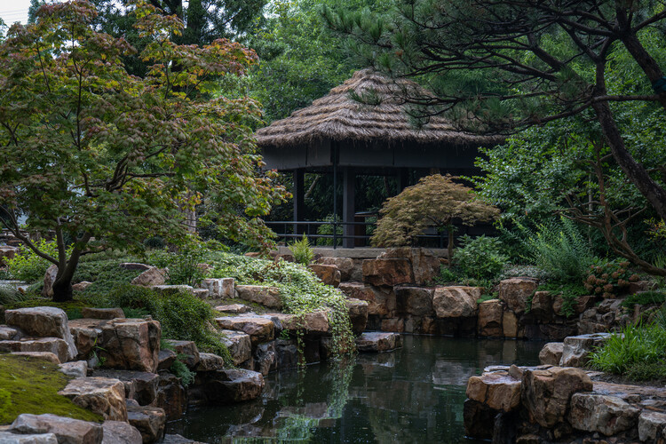 Songming Garden / Atelier VISION - Экстерьерная фотография, Набережная, Лес, Сад