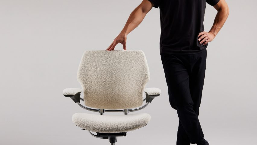 Кремовый стул для рабочего стола Humanscale