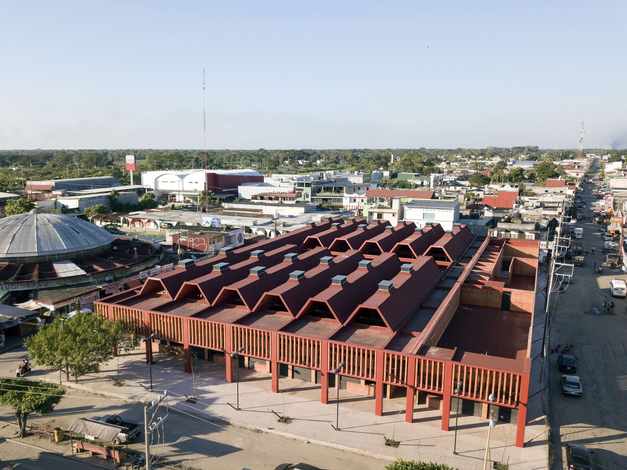 Рынок Уимангильо / 128 arquitectura y diseño Urbano