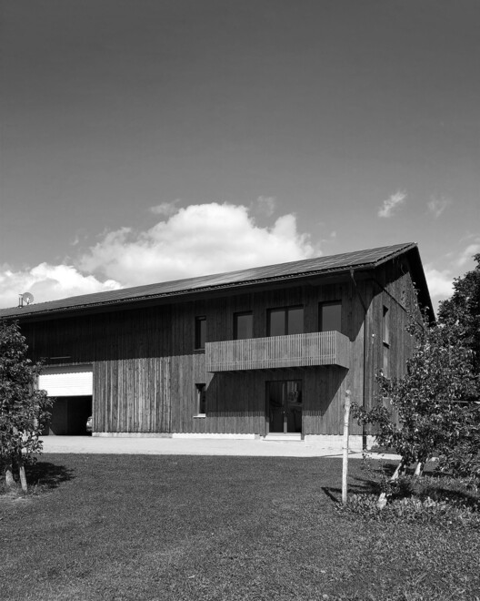 Black Barn / ERNST - Архитектурное бюро - Фотография экстерьера, окна