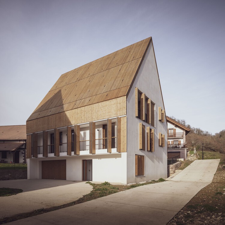 Жилье в Гарральде/Назарете Гутьеррес Франко + Родриго Нуньес Arquitectos - Фотография экстерьера, окна, фасад