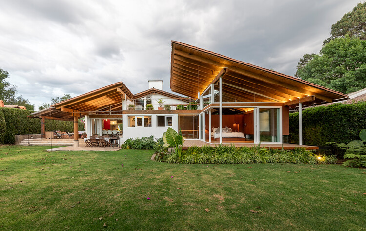 Valley Expansion House / Studio Heya - Фотография экстерьера, окна, фасад