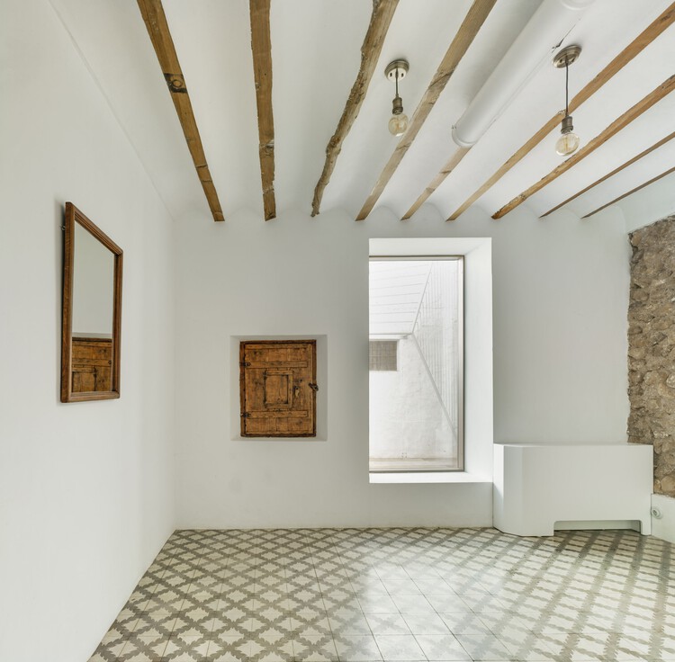Винодельня Винья Елена / Santa-Cruz Arquitectura - Фотография интерьера, балка