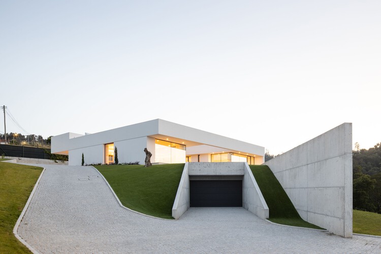 Дом в долине Дору / Logoexisto от Paz da Costa |  Arquitetura + Interiores - Экстерьерная фотография
