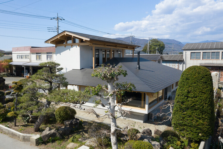 Дом виноградаря / Keisuke Noda Architects — фотография экстерьера, окна