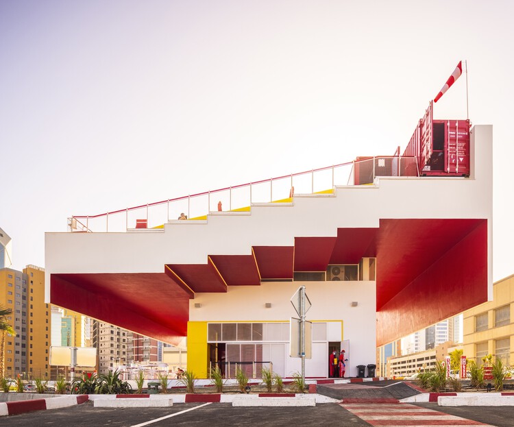 Ресторан BBT Hilltop / TAEP/AAP – фотография экстерьера, фасада