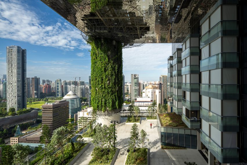 Терраса Sky в отеле Pan Pacific Orchard от WOHA