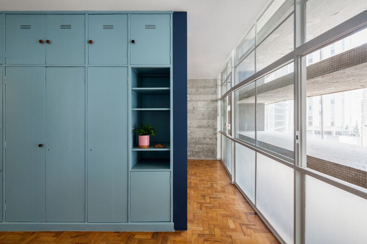 Квартира в Копане / Vereda Arquitetos - Фотография интерьера, гардероб