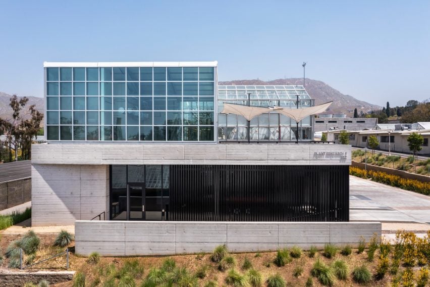 Riverside Plant Research One 1 от Perkins&Will