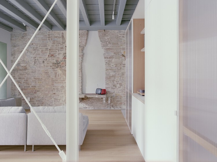 Casa ST / vianellogasparin - Фотография интерьера, балка