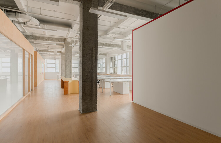 Tagi.Office / Woodo Studio - Фотография интерьера