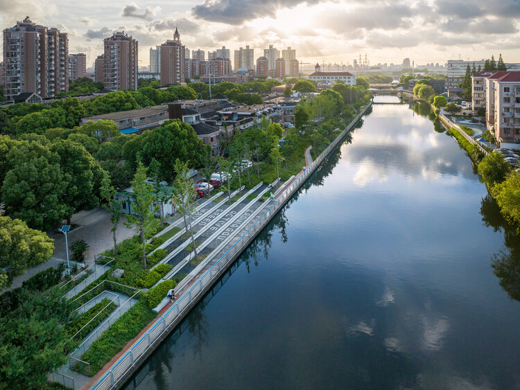 Jinqiao Caojiagou Riverfront Renewal Design / Дизайн VIASCAPE - Экстерьерная фотография, Набережная, Городской пейзаж