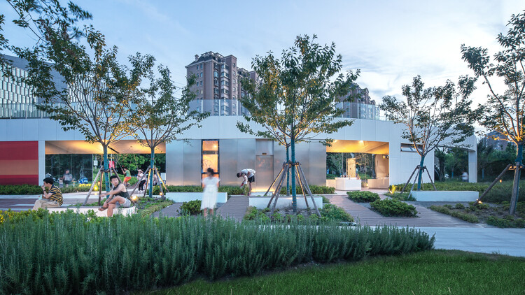 Jinqiao Caojiagou Riverfront Renewal Design / Дизайн VIASCAPE - Экстерьерная фотография, Сад