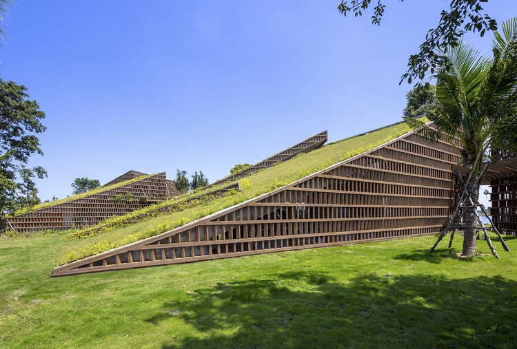 The Park / MIA Design Studio - Экстерьерная фотография, лестница, сад